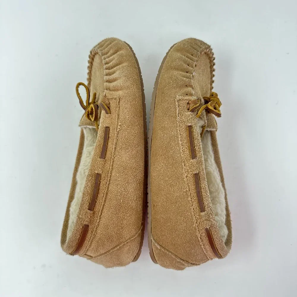 Minnetonka Suede Lined Slip on Moccasin Slippers Shoes Tan Girl Sz 4